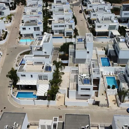 Toocoool - Elite Sea Breeze Willa Ajia Napa