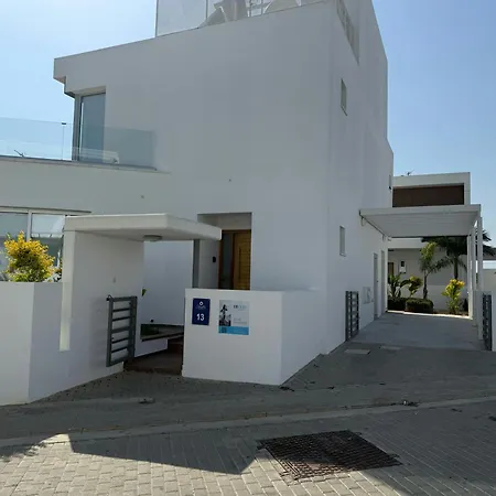 Toocoool - Elite Sea Breeze Villa *