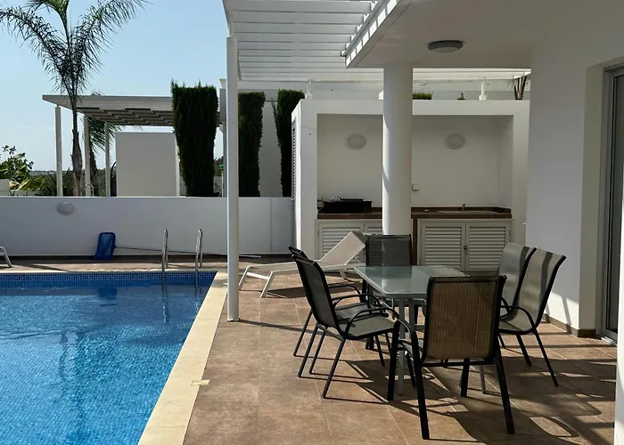 Villa Toocoool - Elite Sea Breeze Aya Napa