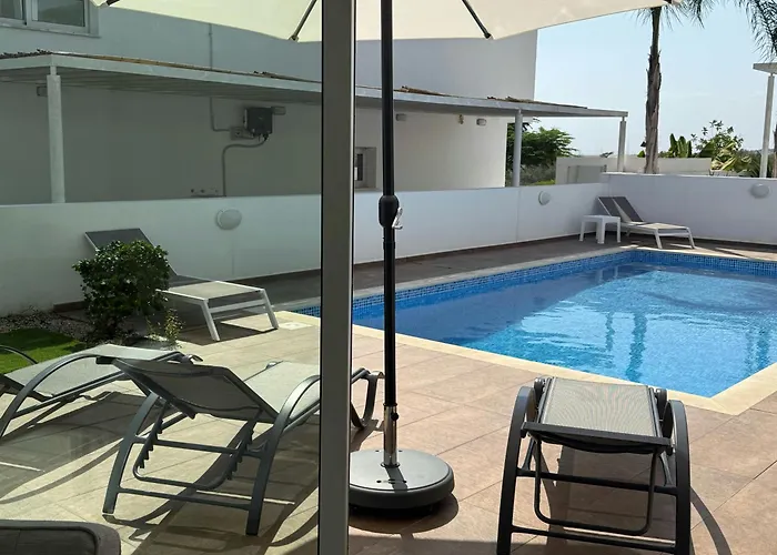 Villa Toocoool - Elite Sea Breeze Aya Napa